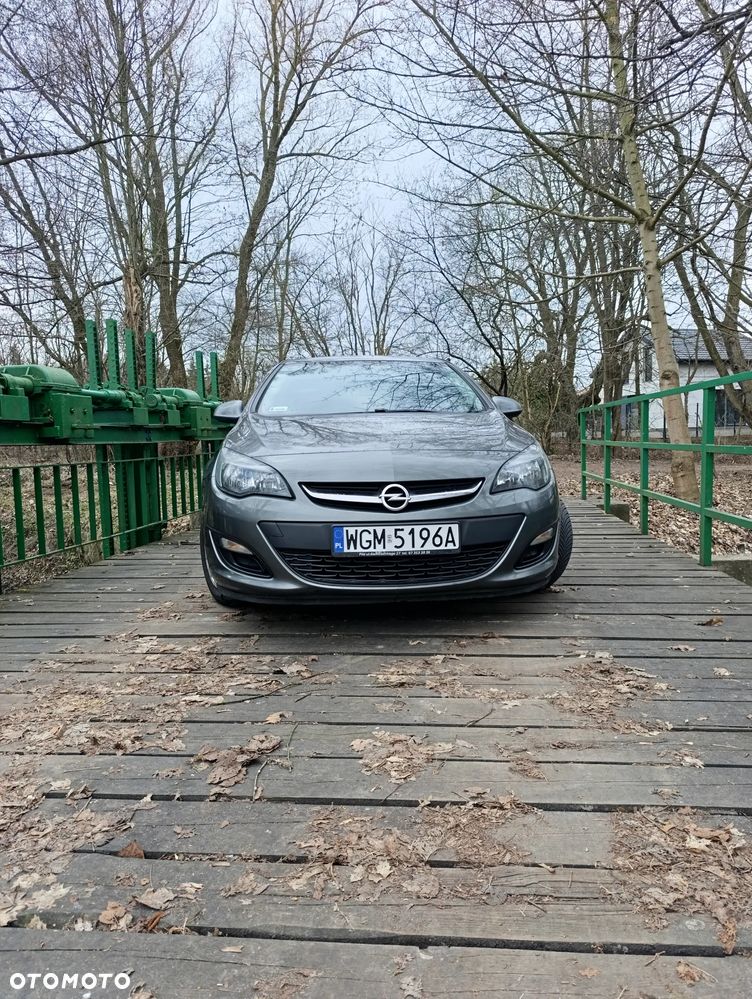 Opel Astra 1.4 T Business EU6 - 2