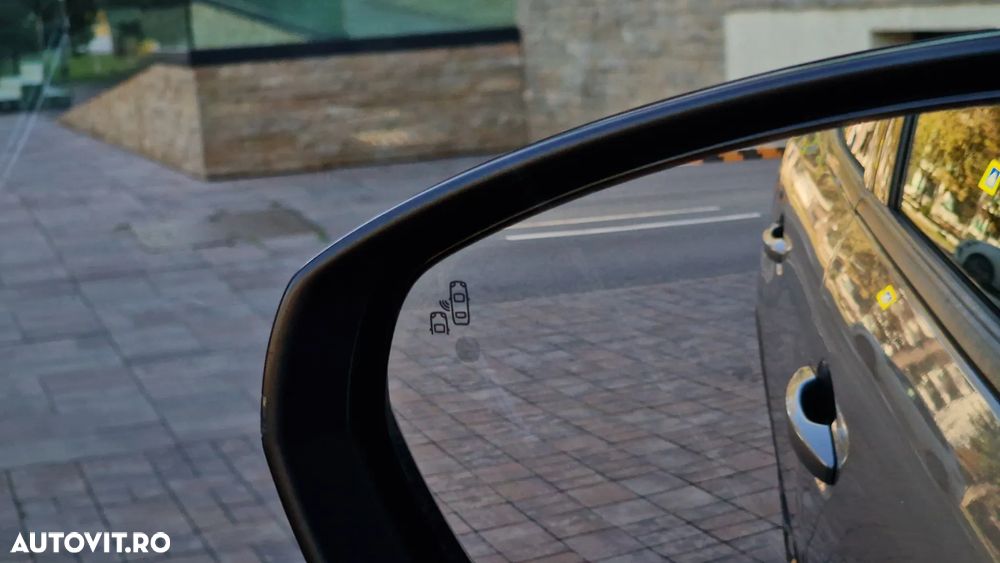 Peugeot 3008 PHEV 300 EAT8 4X4 Allure Pack - 15