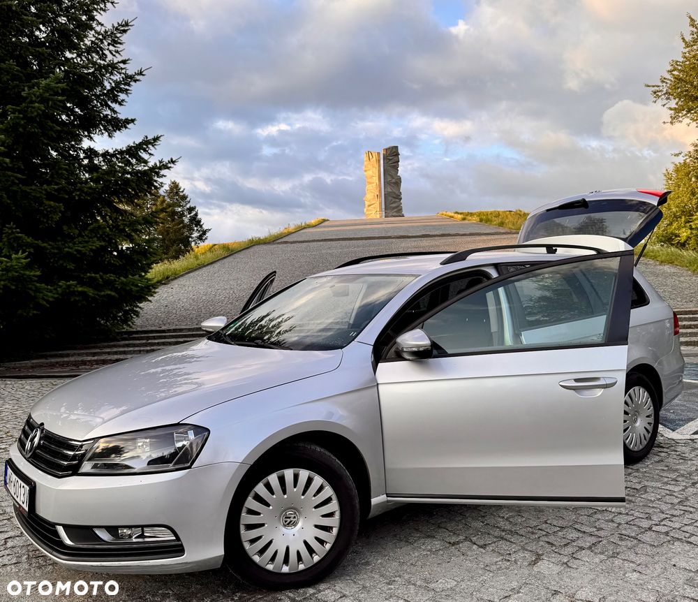 Volkswagen Passat - 8