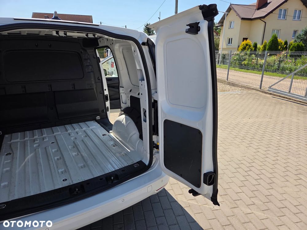Volkswagen Caddy 2.0 TDI - 19