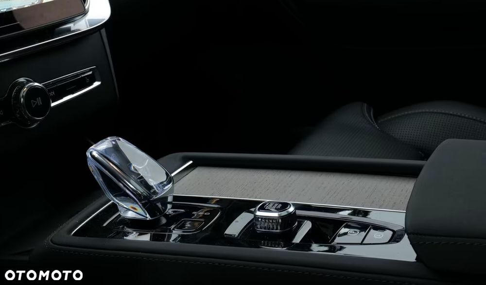Volvo XC 90 T8 AWD Ultra Dark - 10