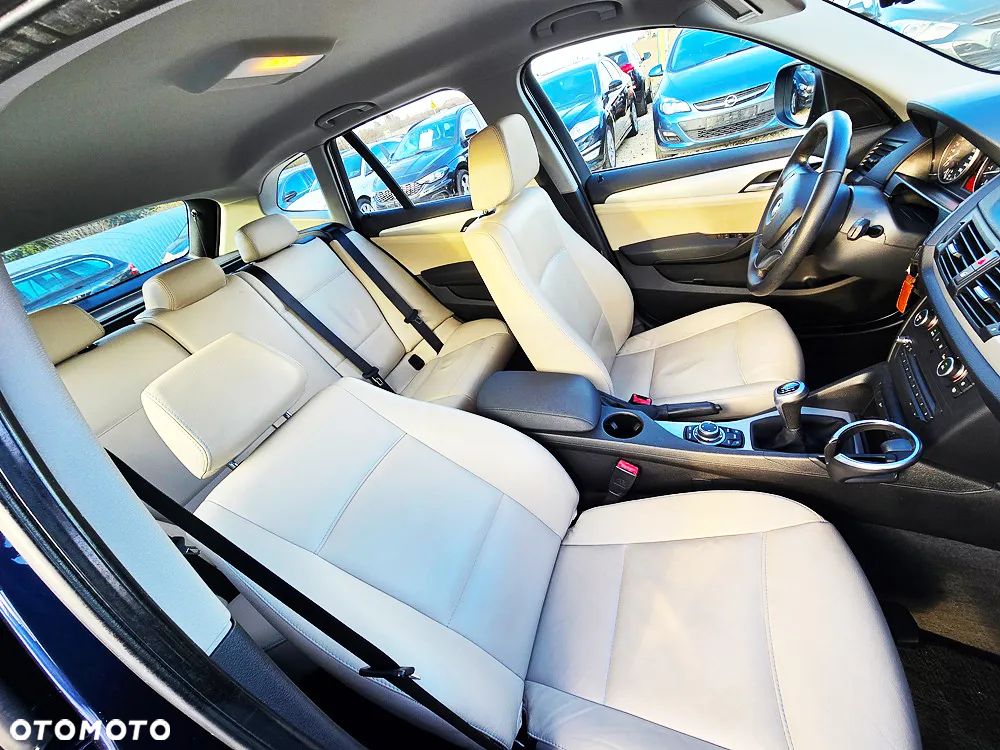 BMW X1 sDrive20i xLine - 1