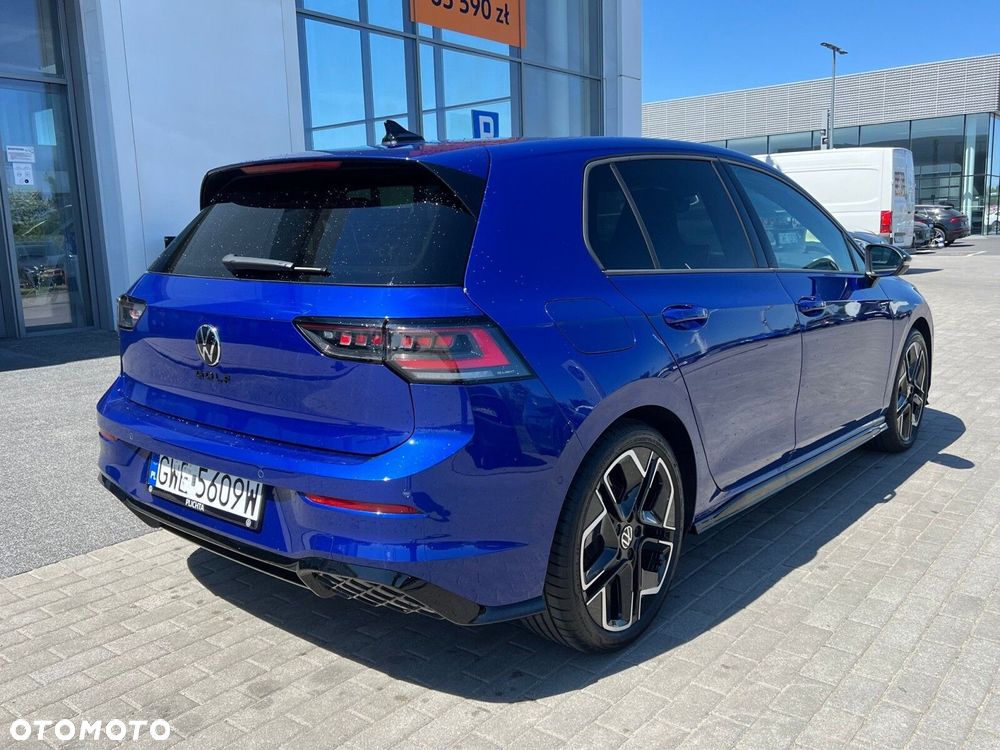 Volkswagen Golf - 3