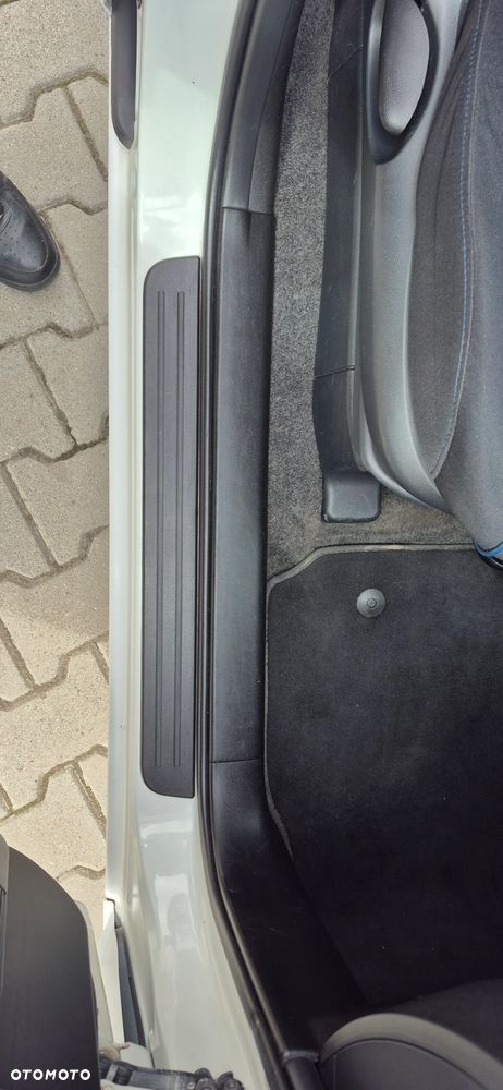Mazda 5 2.0 Exclusive - 15