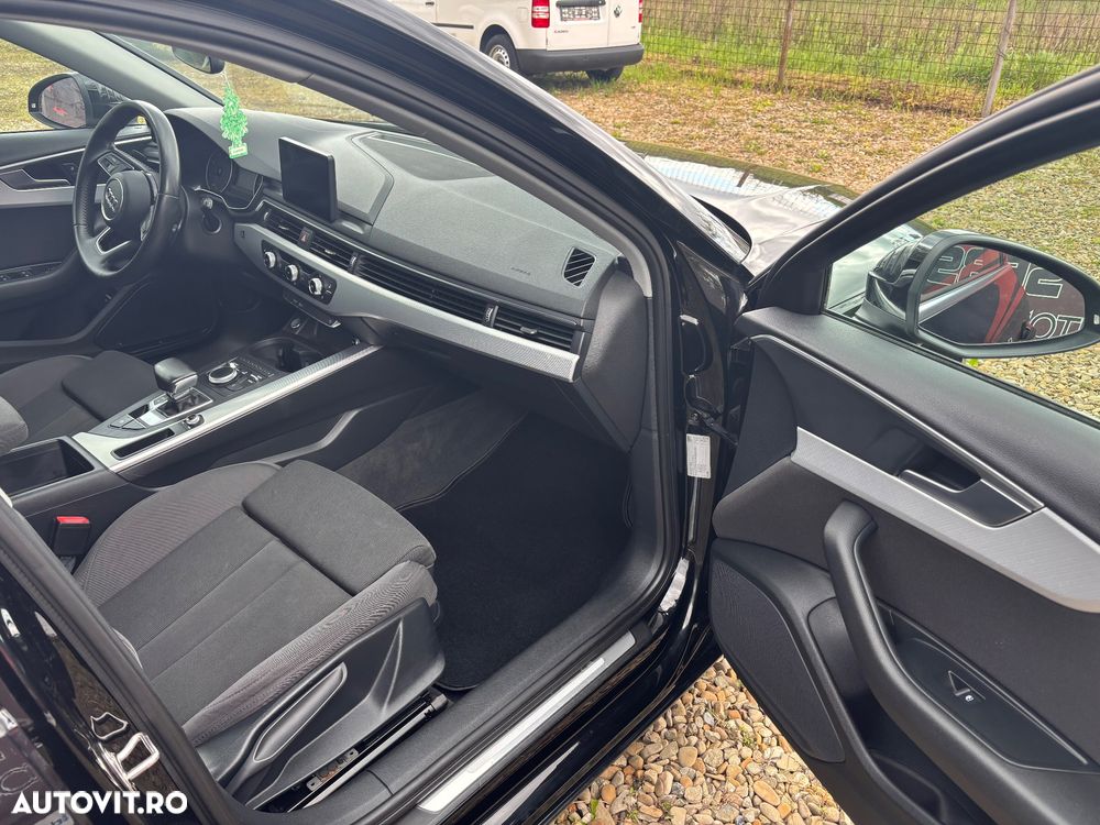 Audi A4 Avant 2.0 TDI S tronic Sport - 13