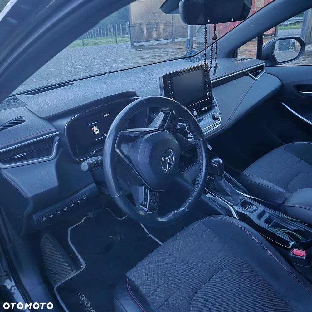 Toyota Corolla 1.8 Hybrid Executive - 12