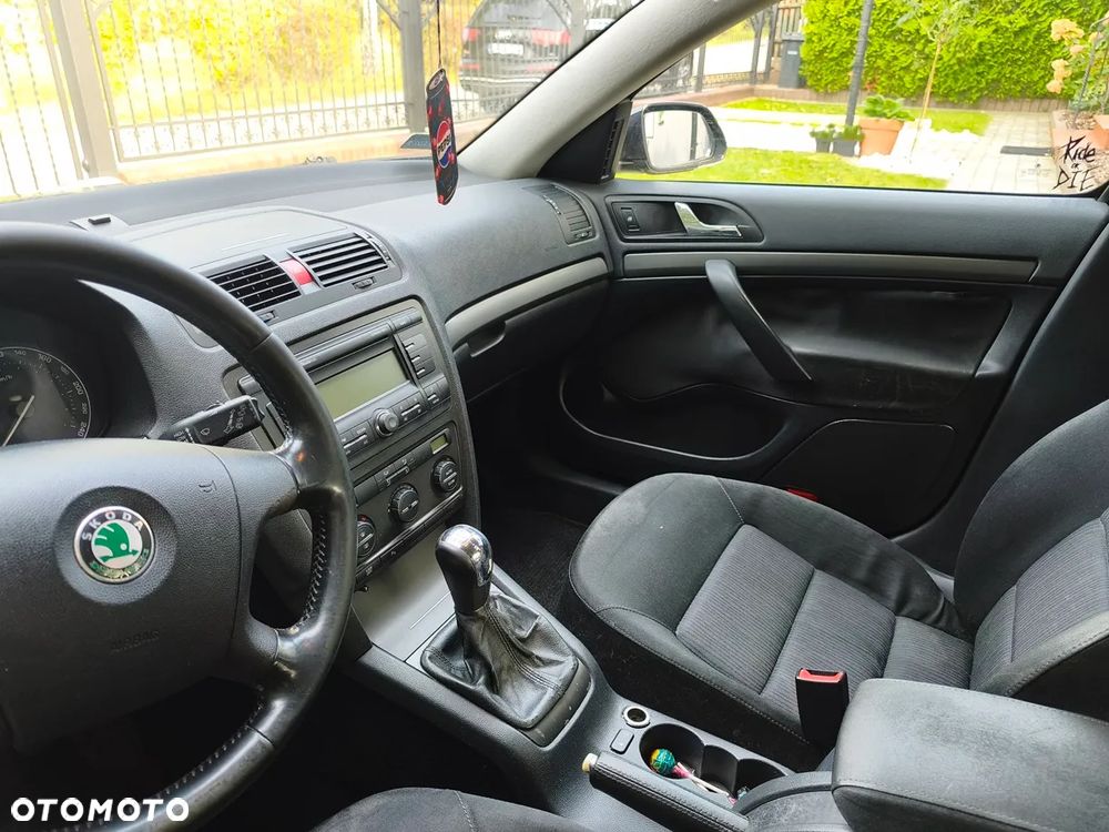Skoda Octavia 1.9 TDI Ambiente - 10