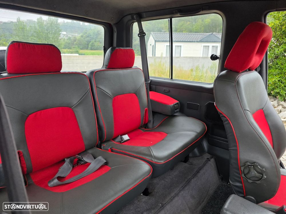Mitsubishi Pajero 2.5 TDi GLS - 17