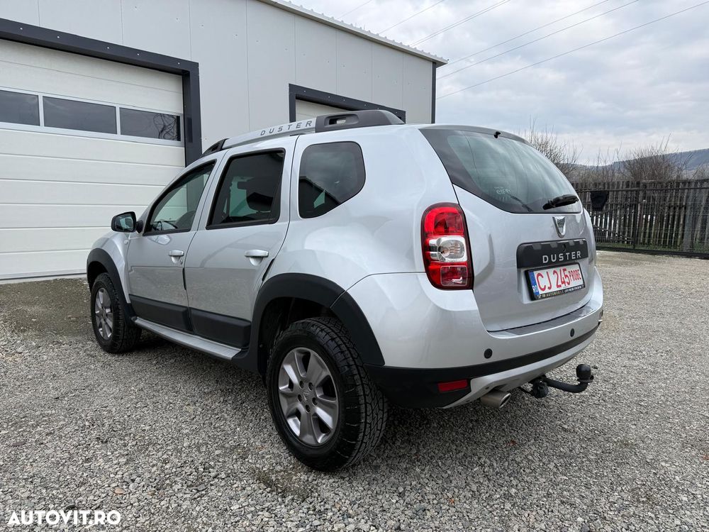 Dacia Duster dCi 110 FAP 4x4 Prestige - 4