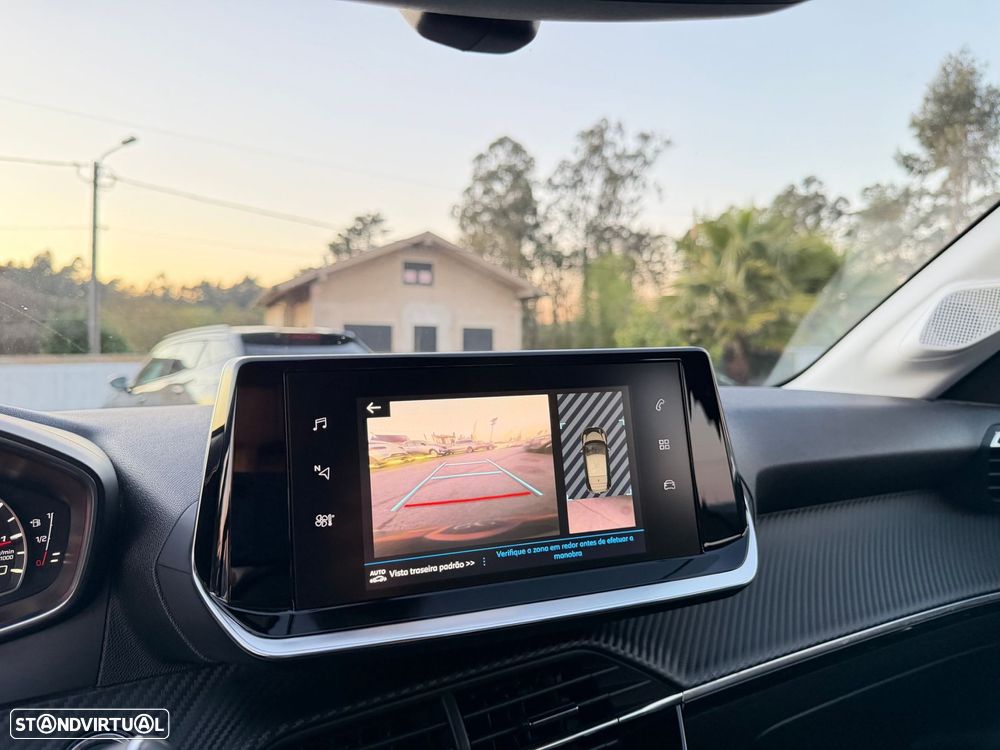 Peugeot 208 1.2 PureTech Allure Pack EAT8 - 8