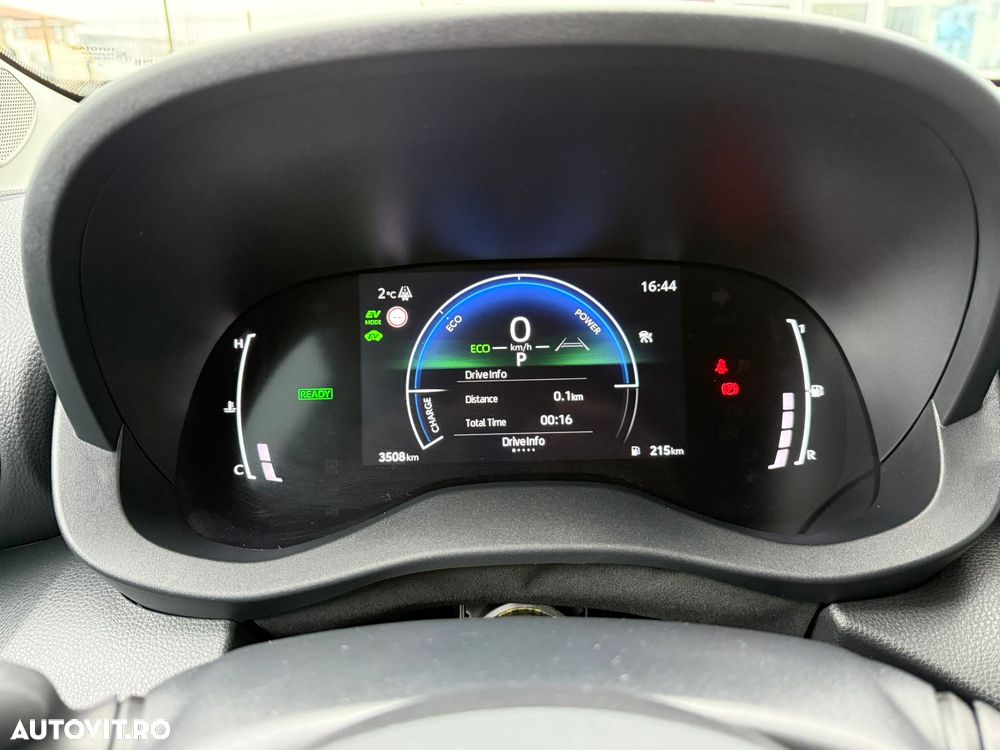 Toyota Yaris Cross 1.5 VVT-i HSD 4x2 Active - 25