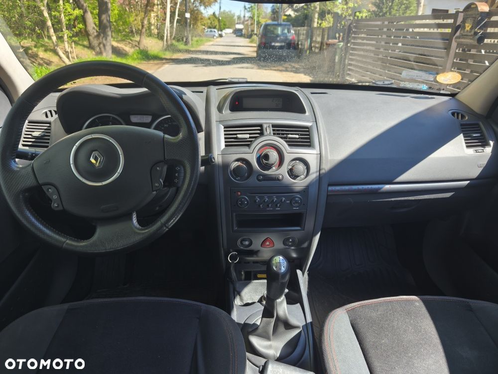 Renault Megane - 5