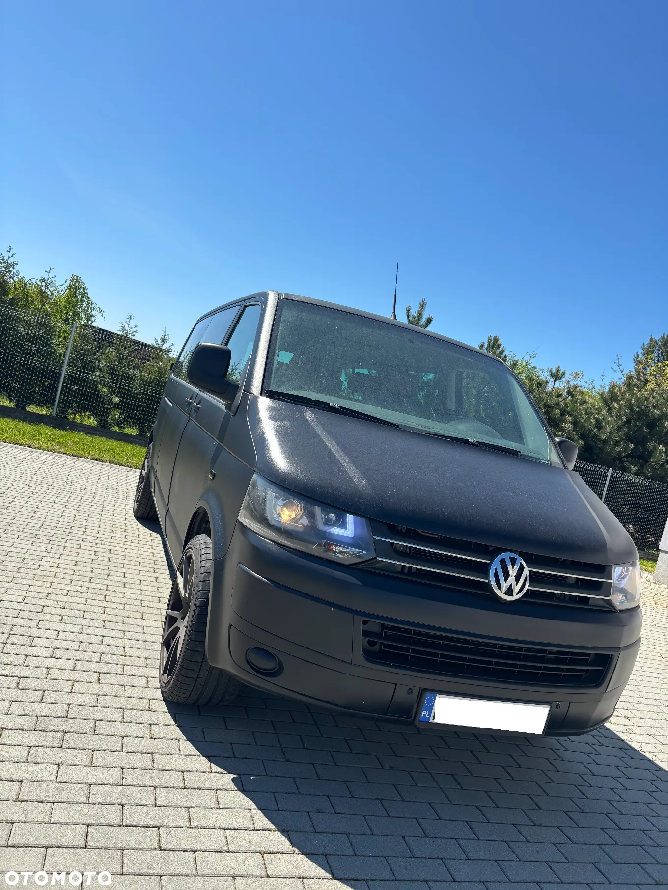 Volkswagen Caravelle - 4