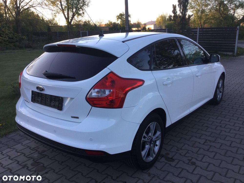 Ford Focus 1.0 EcoBoost STart-Stopp-System TITANIUM - 12