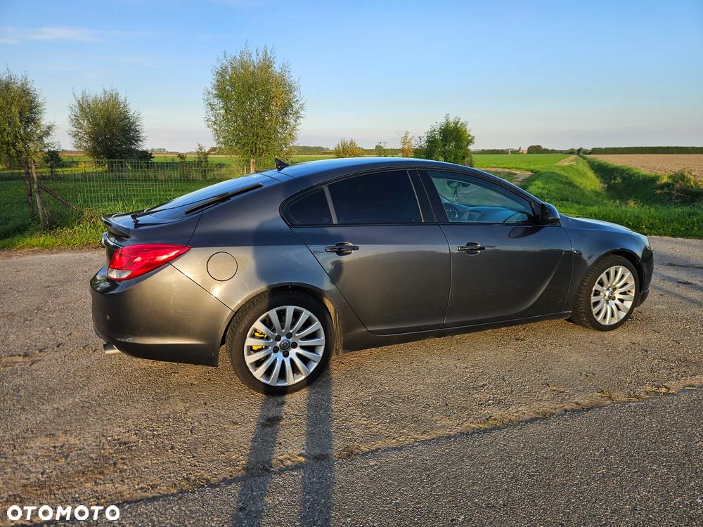 Opel Insignia 2009 photo 2