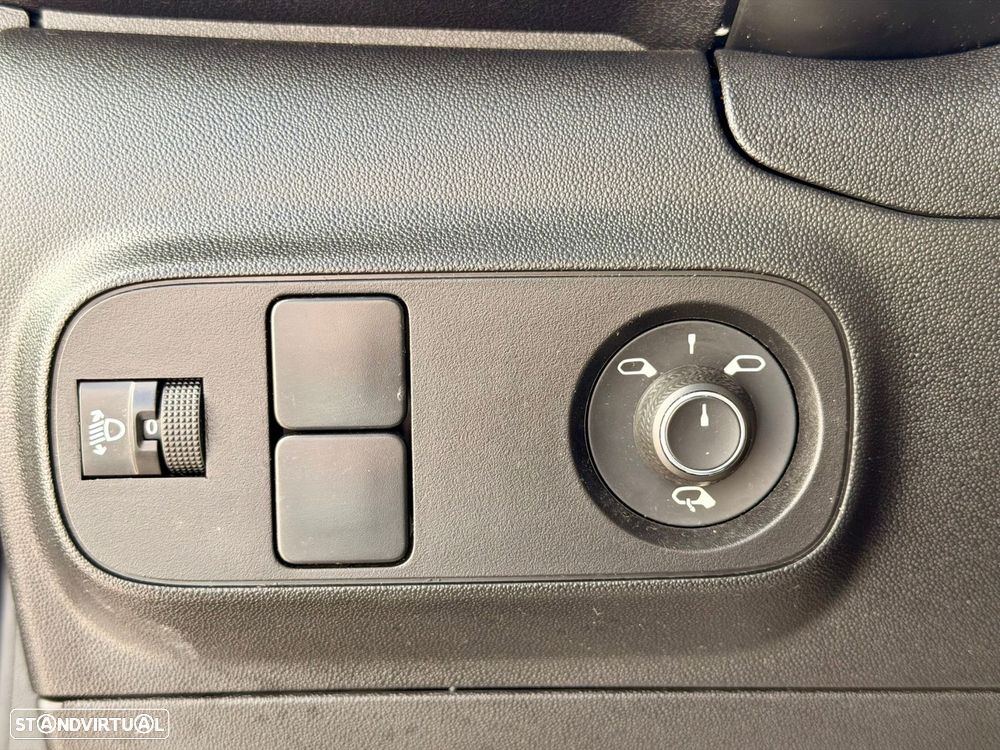 Citroën C3 1.2 PureTech Shine - 14