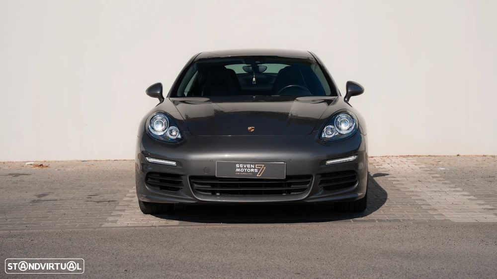Porsche Panamera S Hybrid - 11