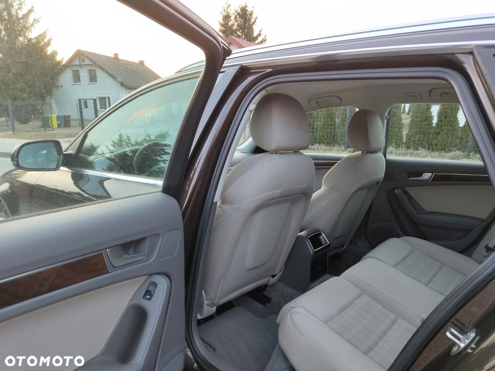 Audi A4 Avant 2.0 TDI - 8