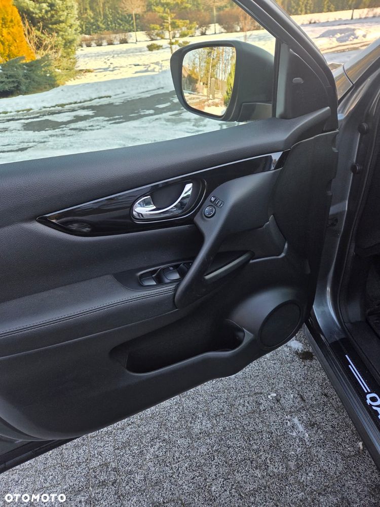 Nissan Qashqai 1.5 dCi Tekna+ - 8