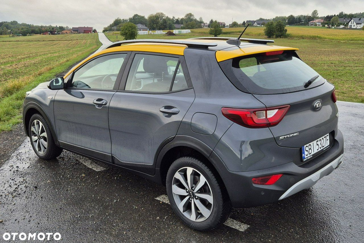 Kia Stonic - 5