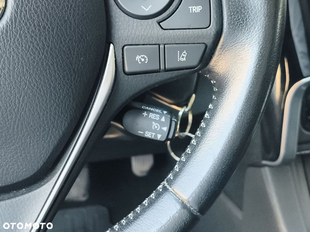Toyota Corolla 1.6 Premium EU6 - 23