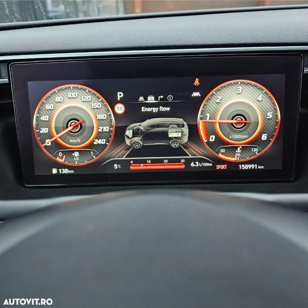 Hyundai Tucson 1.6 CRDi 48V-Hybrid 2WD DCT Select - 13