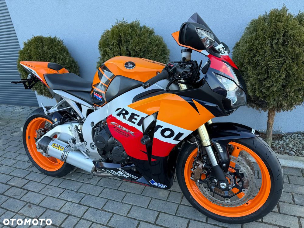Honda CBR - 25