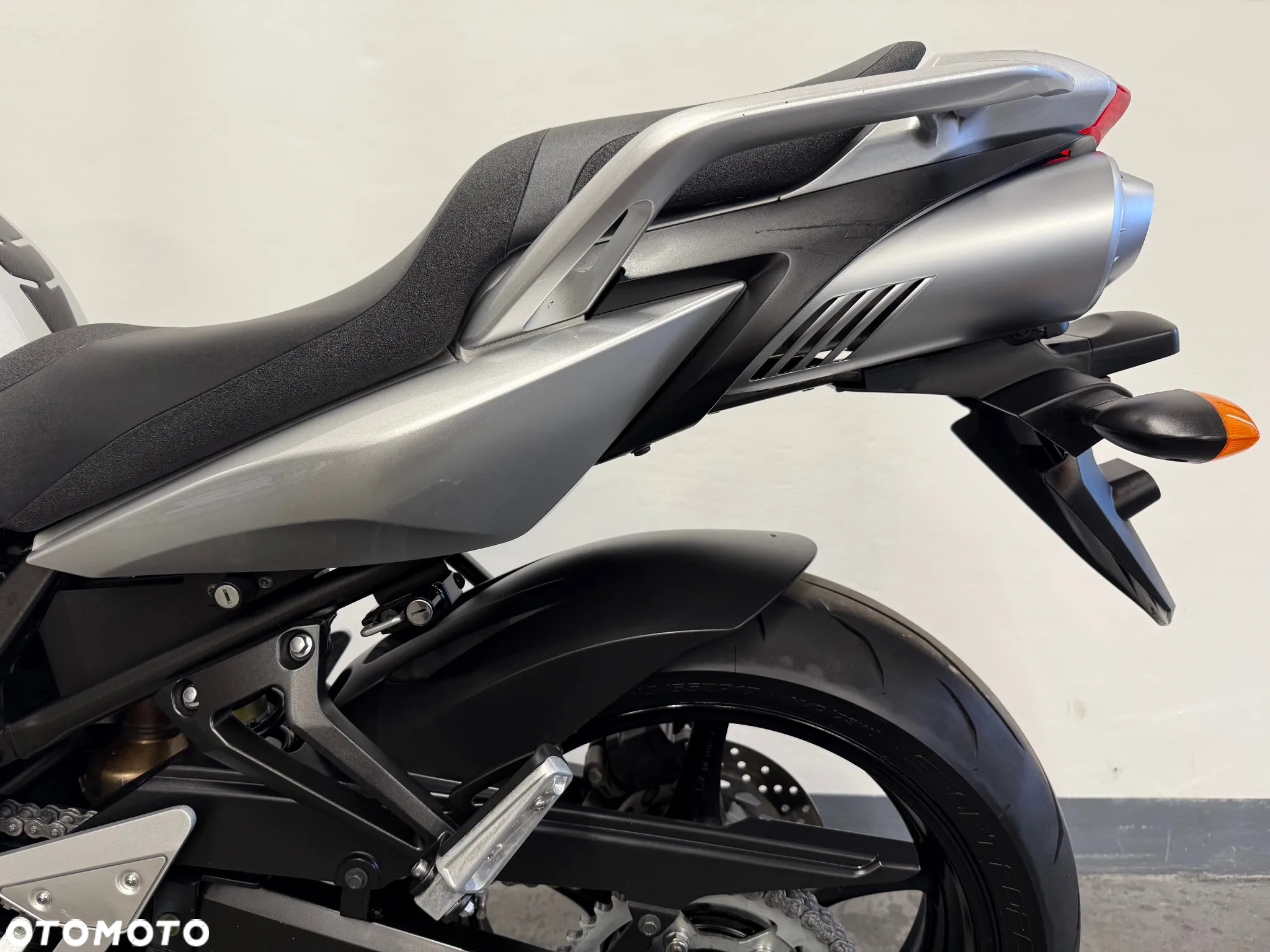 Yamaha FZ6 - 27
