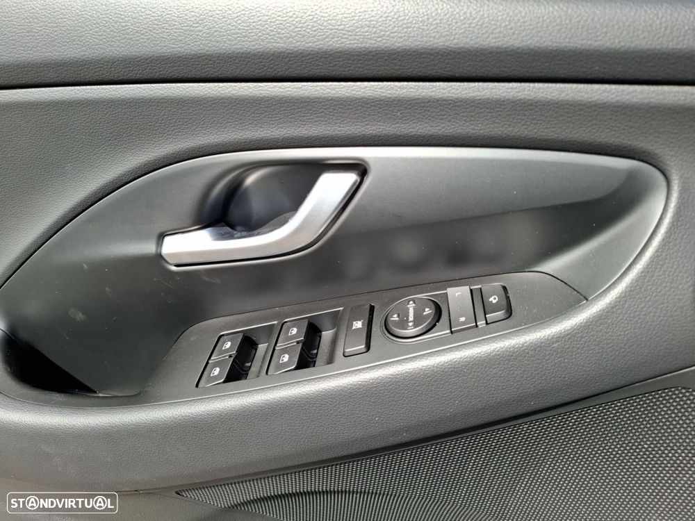 Hyundai i30 1.0 T-GDI Style Plus - 23