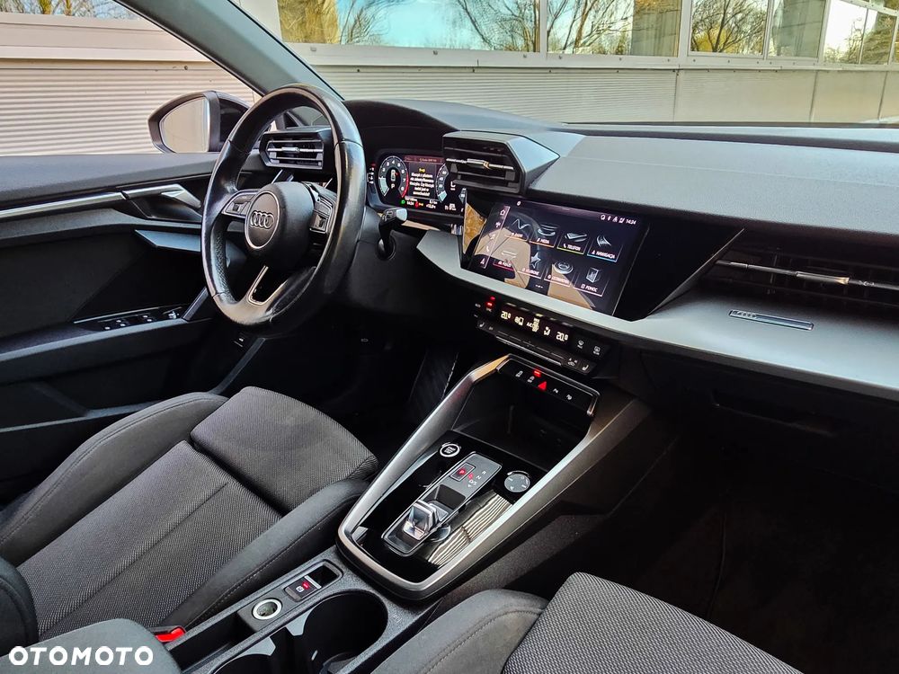 Audi A3 Limousine 35 TFSI S tronic - 28