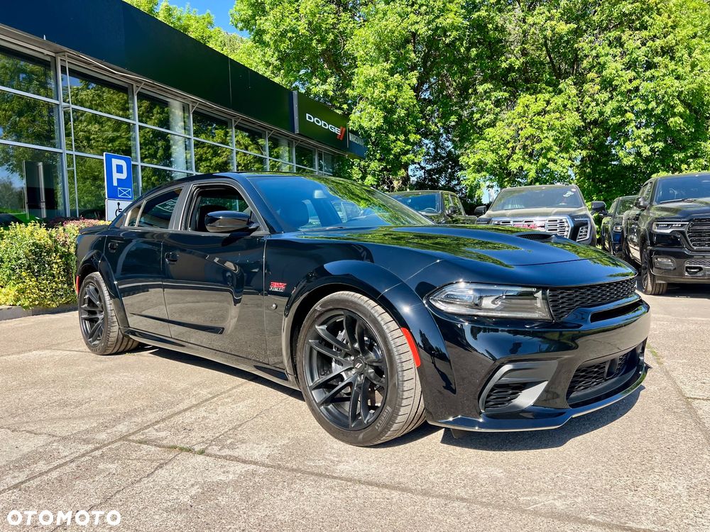 Dodge Charger 6.4 Scat Pack Widebody - 14