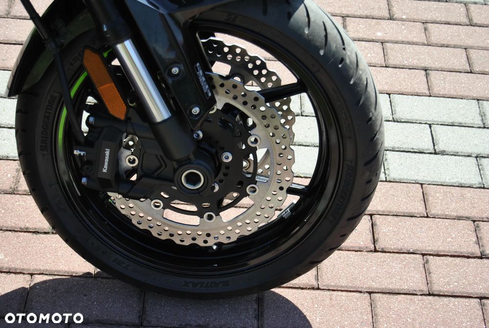 Kawasaki Versys 1000 - 19