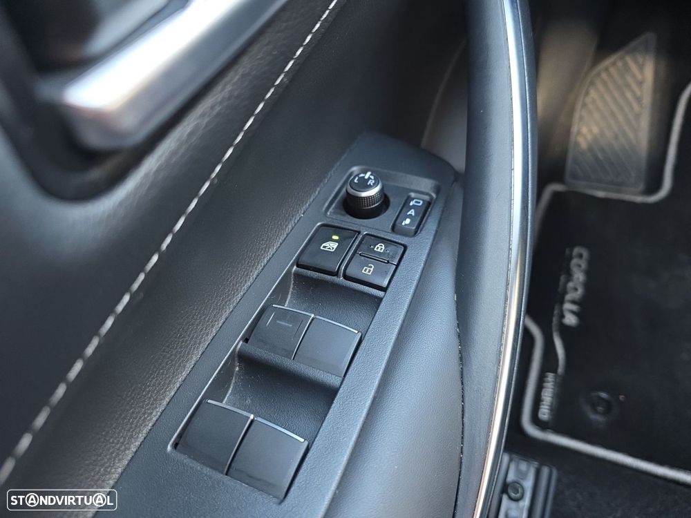 Toyota Corolla Touring Sports 1.8 Hybrid Comfort Plus - 9