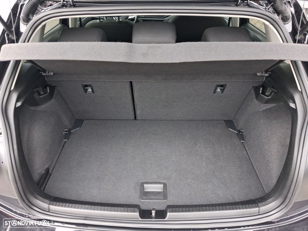 VW Polo 1.0 TSI Urban DSG - 15