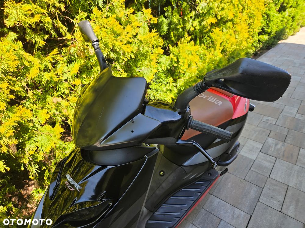 Aprilia SR - 10