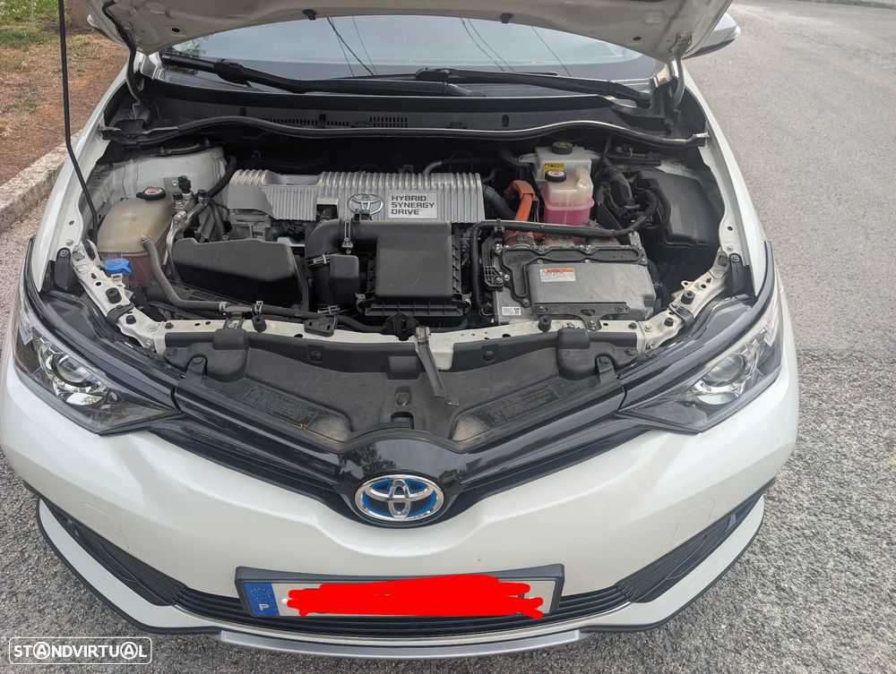 Toyota Auris Touring Sports 1.8 HSD Freestyle - 2