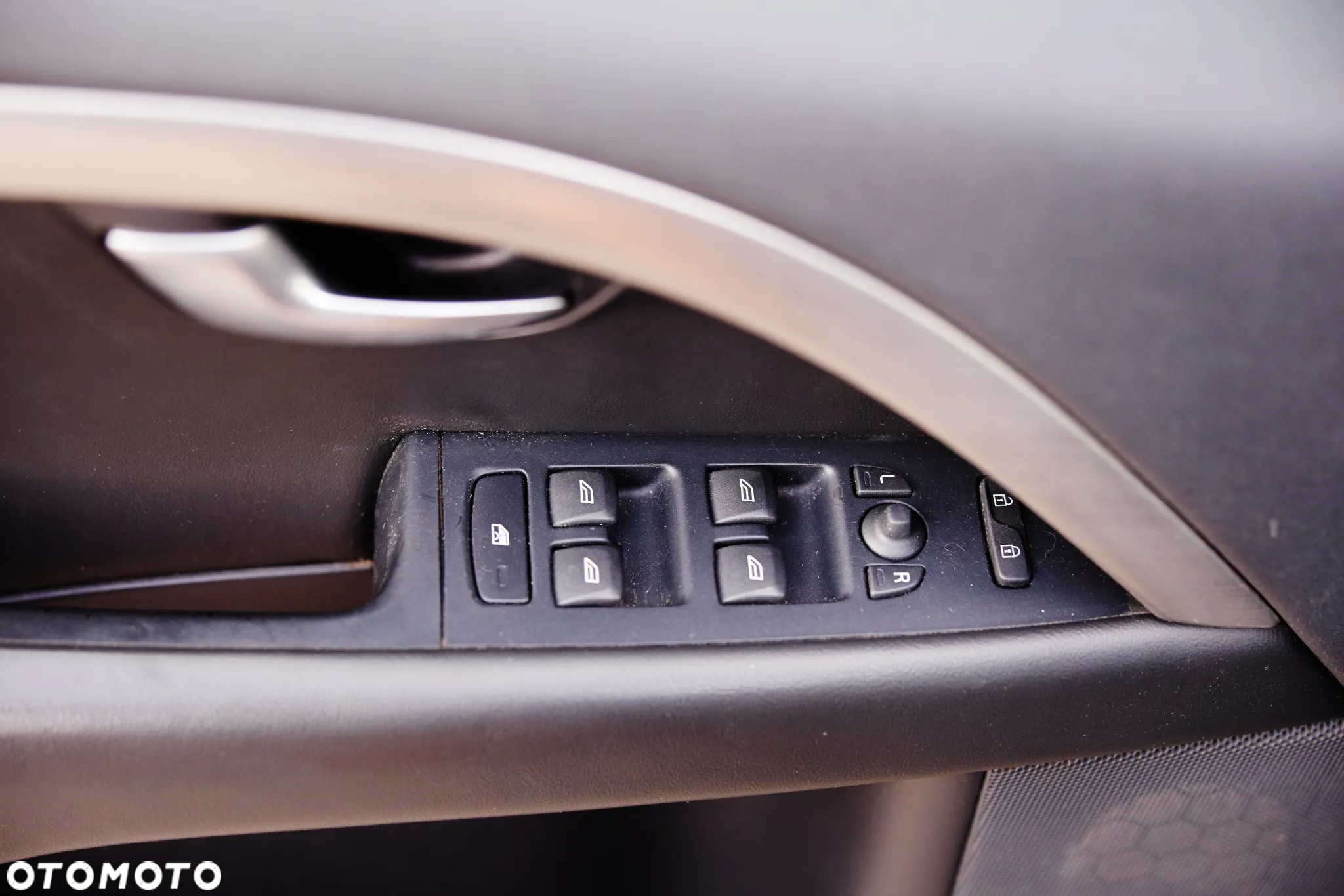 Volvo V70 2.5T Momentum - 14
