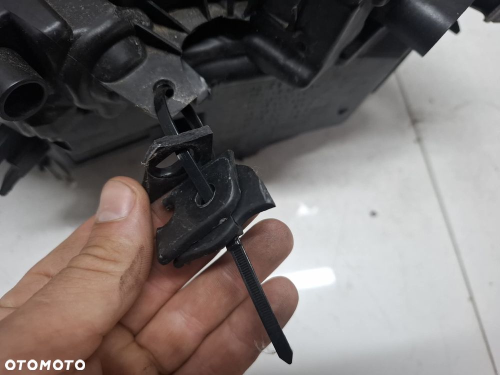 LAMPA PRAWA PRZEDNIA PRZÓD VOLVO XC40 17- FULL LED 31446779 - 9