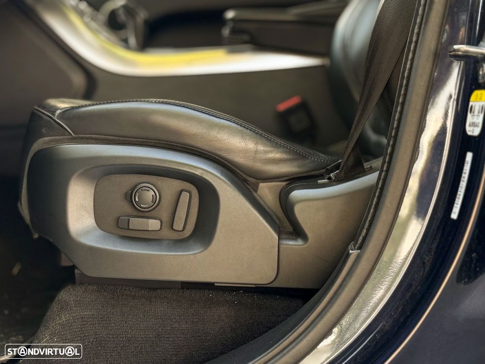 Land Rover Range Rover Sport 2.0 SD4 HSE - 32