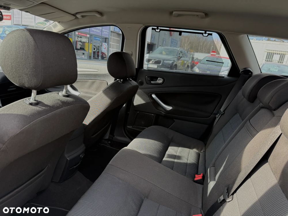 Ford Mondeo 2.0 TDCi Titanium - 6