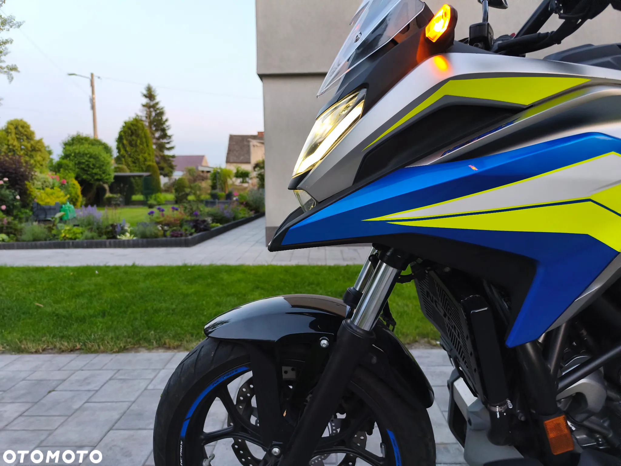 Honda NC - 9