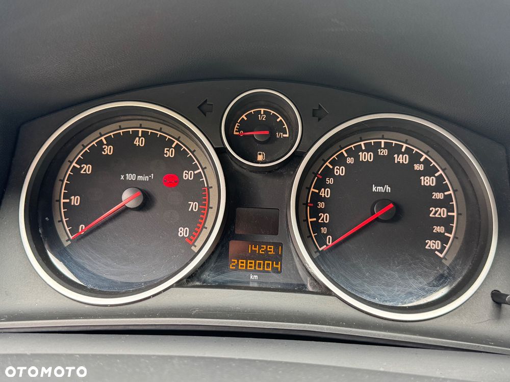 Opel Astra 1.8 Automatik Edition 111 Jahre - 11