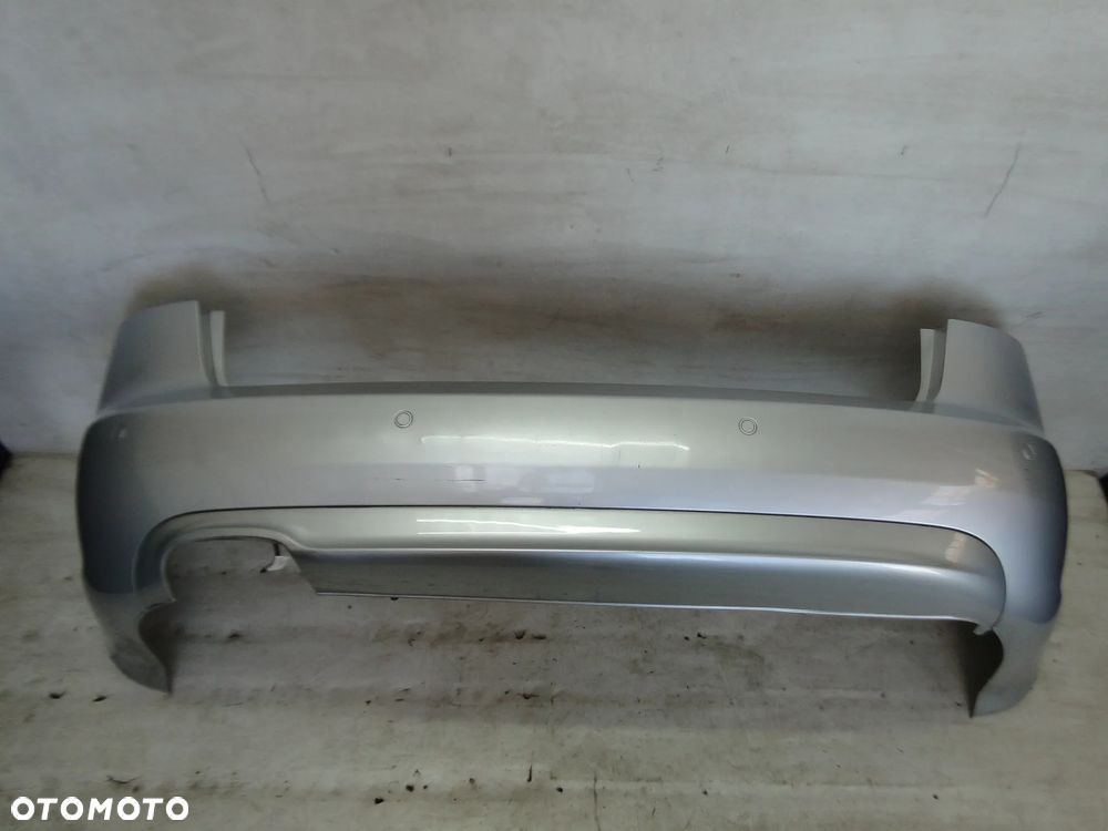 AUDI A4 B7 KOMBI ZDERZAK TYŁ TYLNY PDC CZUJNIKI COFANIA EUROPA - 1