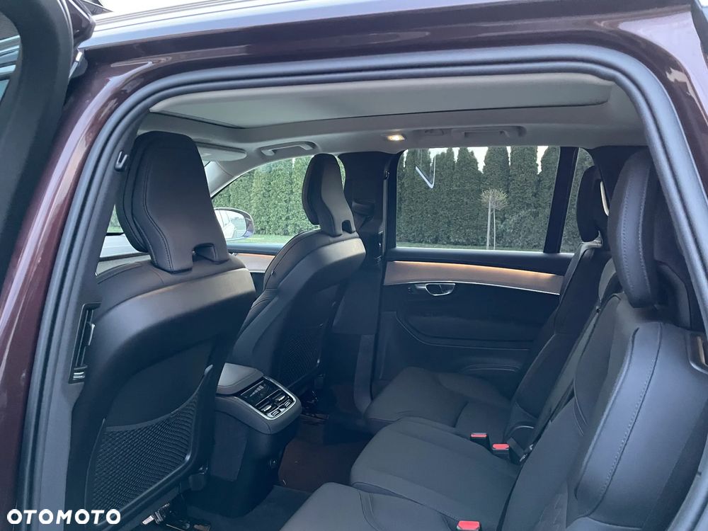 Volvo XC 90 B5 B AWD Plus Dark - 18