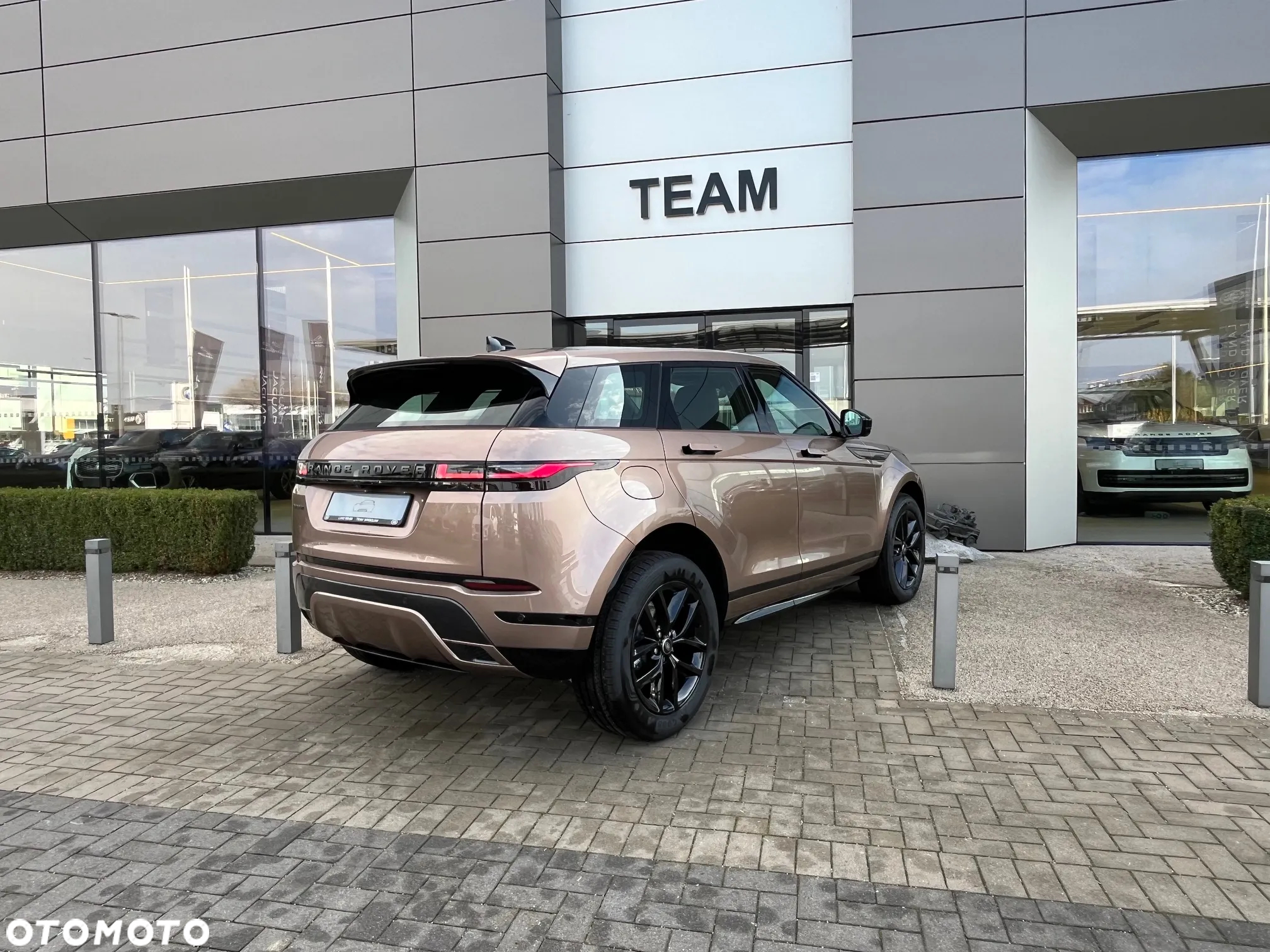 Land Rover Range Rover Evoque - 9