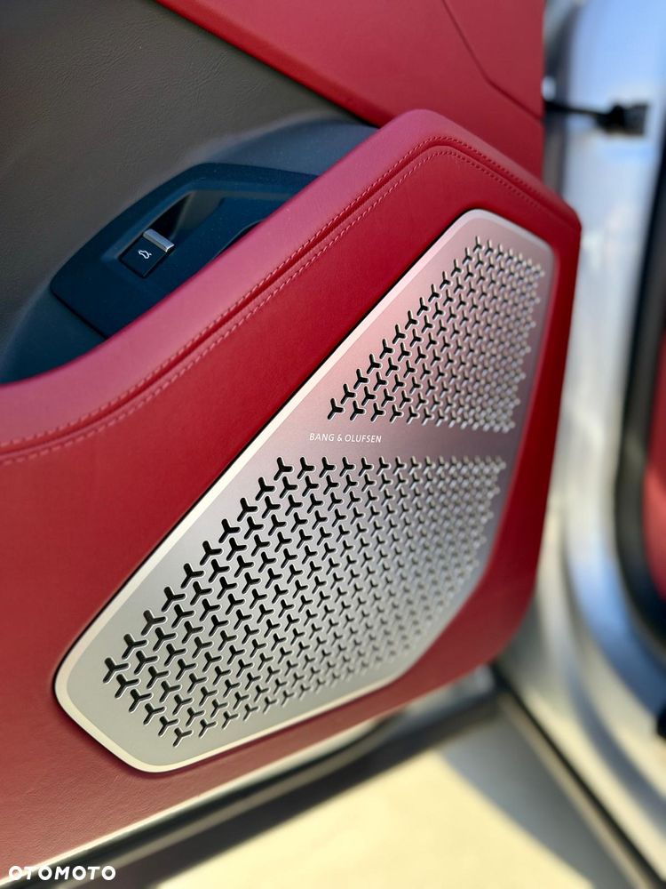Lamborghini Urus Standard - 22