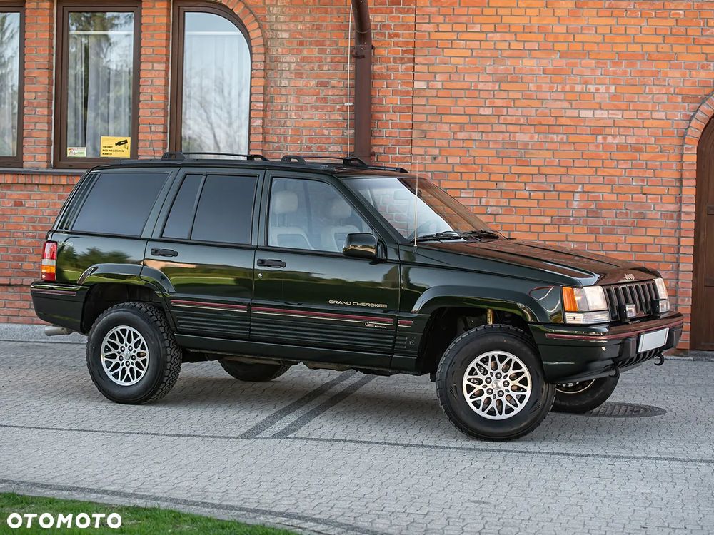 Jeep Grand Cherokee - 9