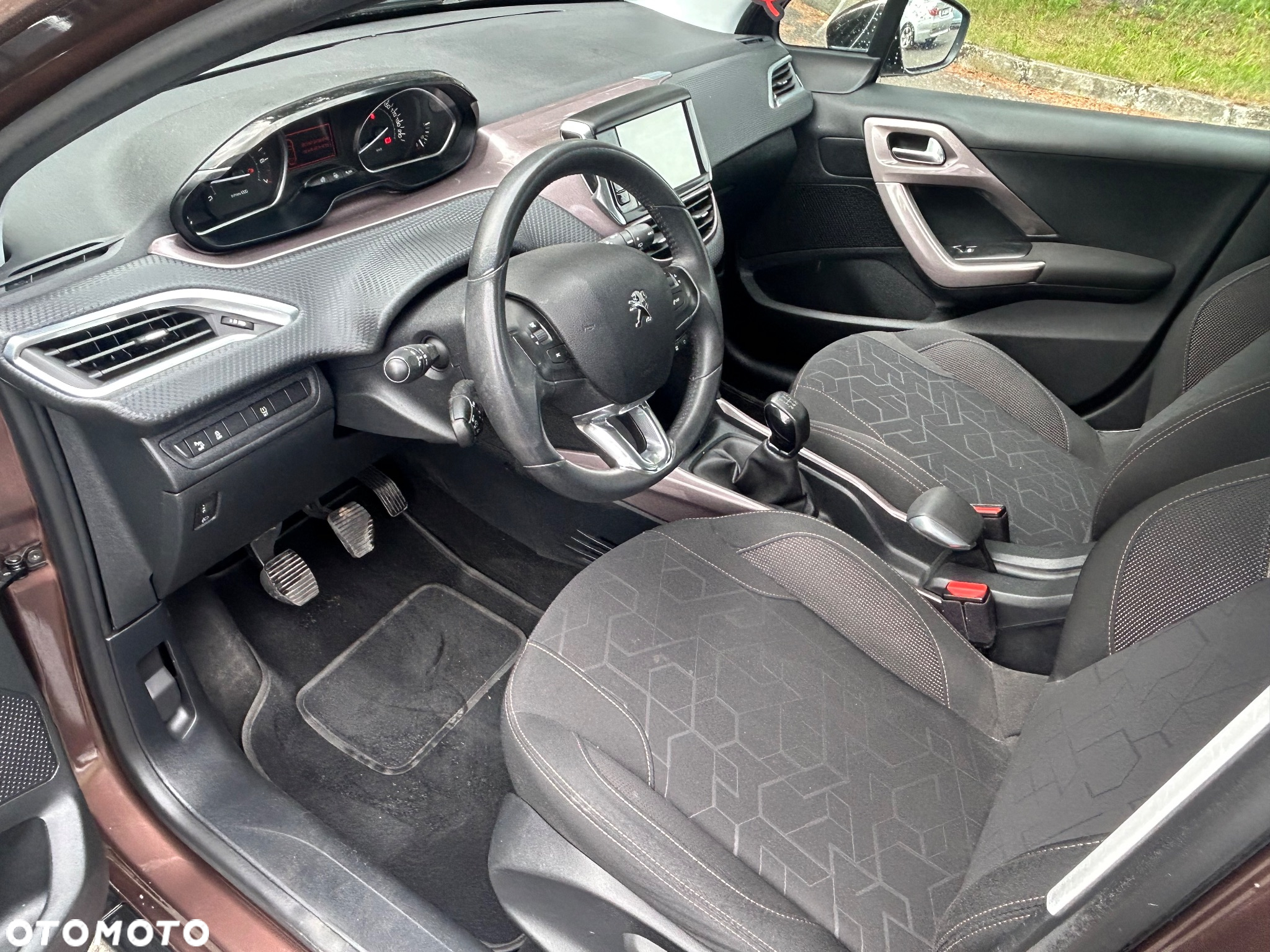 Peugeot 2008 1.6 VTi Allure - 13