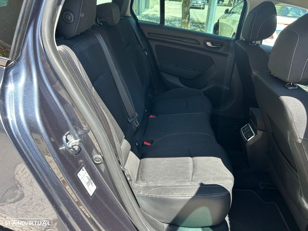Renault Mégane Sport Tourer 1.5 Blue dCi Limited - 21