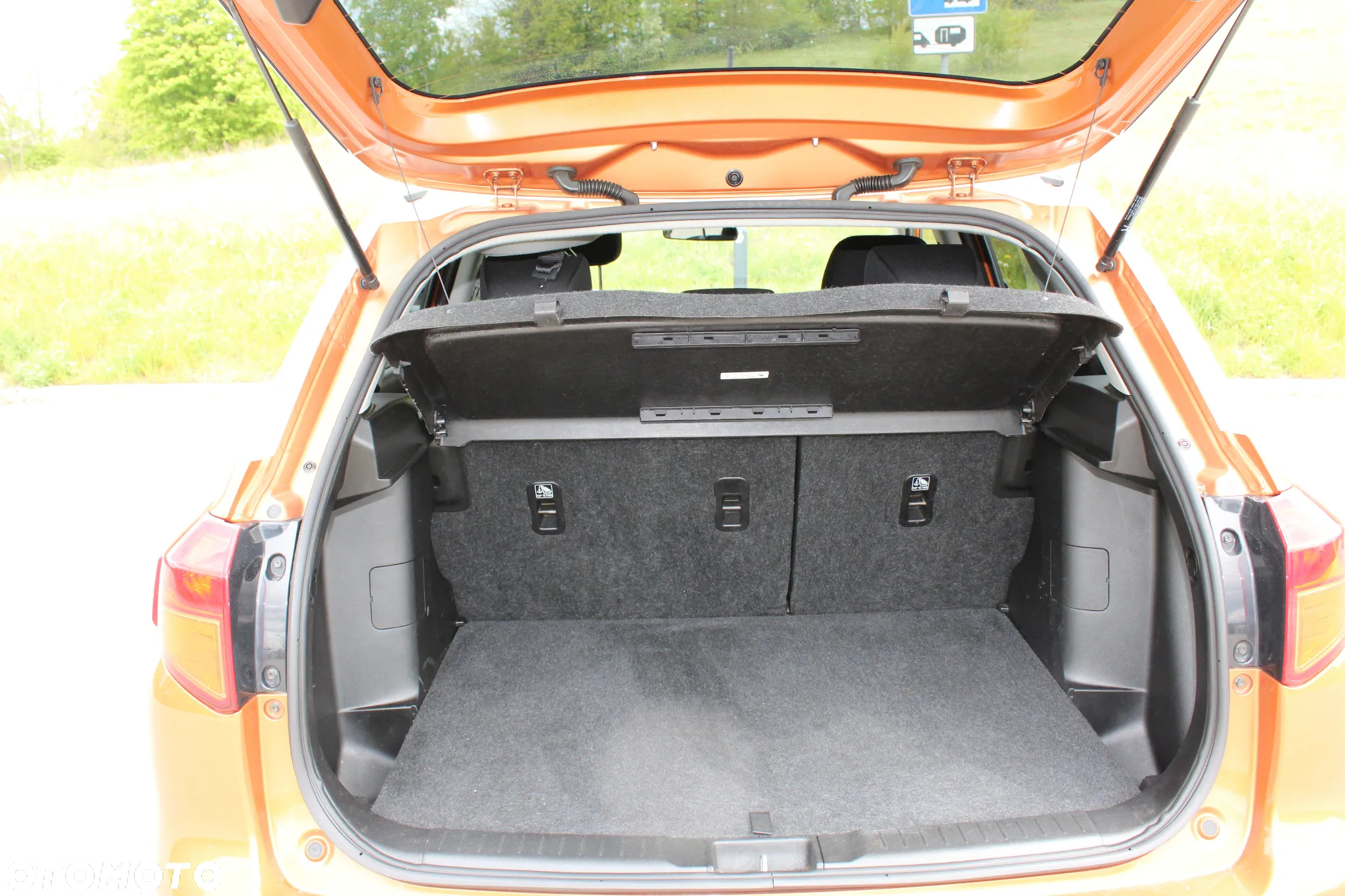 Suzuki Vitara 1.6 DDiS (4x4) Allgrip Comfort+ - 15